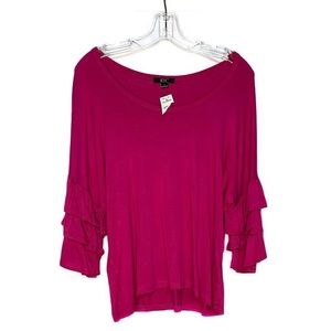 🛍 5 for $25 NWT NYC Fuchsia Tiered Ruffle 3/4 Sleeve Knit Top